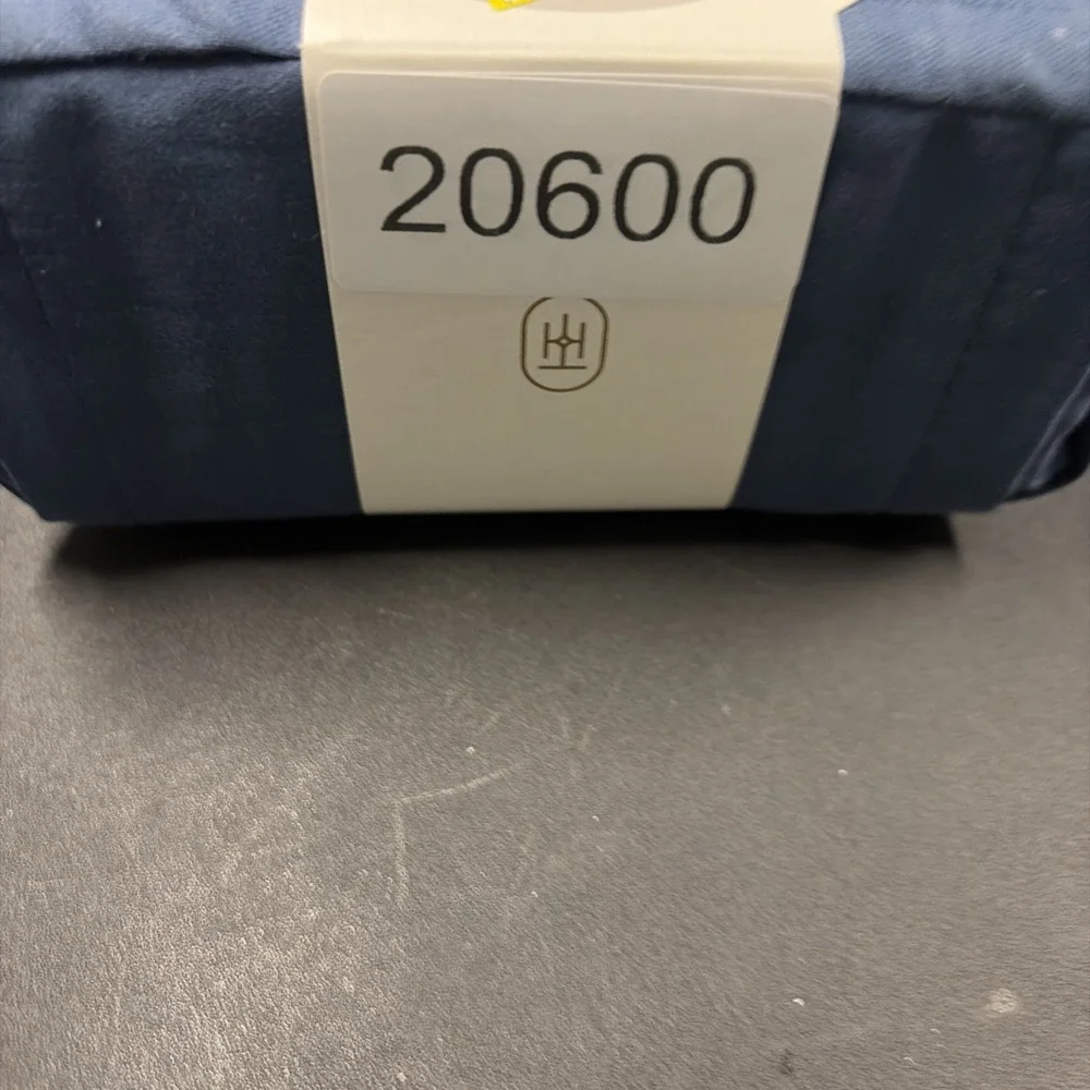 Full 400 Thread Count Performance Flat Sheet Metallic Blue Threshold Cotton 0600
